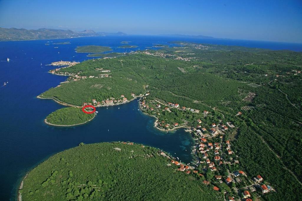 Apartmans And Rooms Dunjini Dvori Корчула Экстерьер фото
